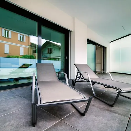 3 By Quokka 360 - Romantic One-bedroom Flat With Large Terrace בריסאגו
