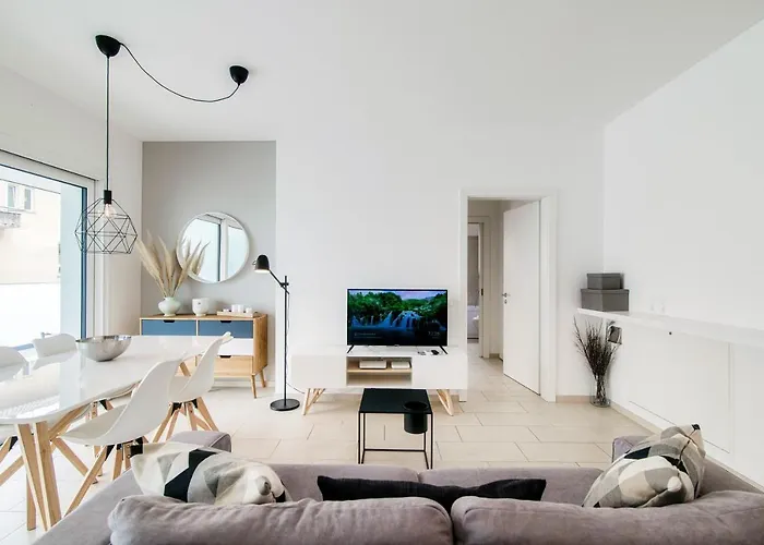 Daire 3 By Quokka 360 - Romantic One-bedroom Flat With Large Terrace Brissago