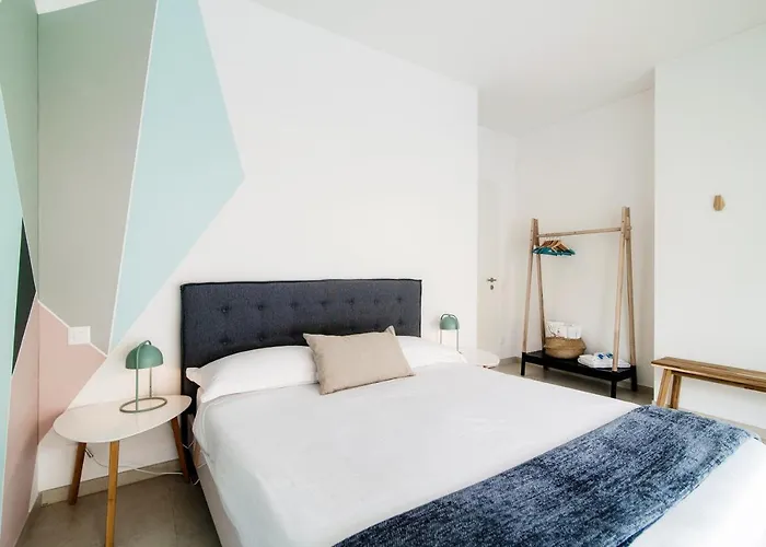 3 By Quokka 360 - Romantic One-bedroom Flat With Large Terrace