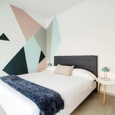 3 By Quokka 360 - Romantic One-bedroom Flat With Large Terrace