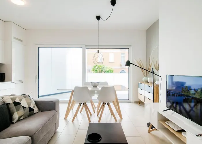 3 By Quokka 360 - Romantic One-bedroom Flat With Large Terrace Apartman *